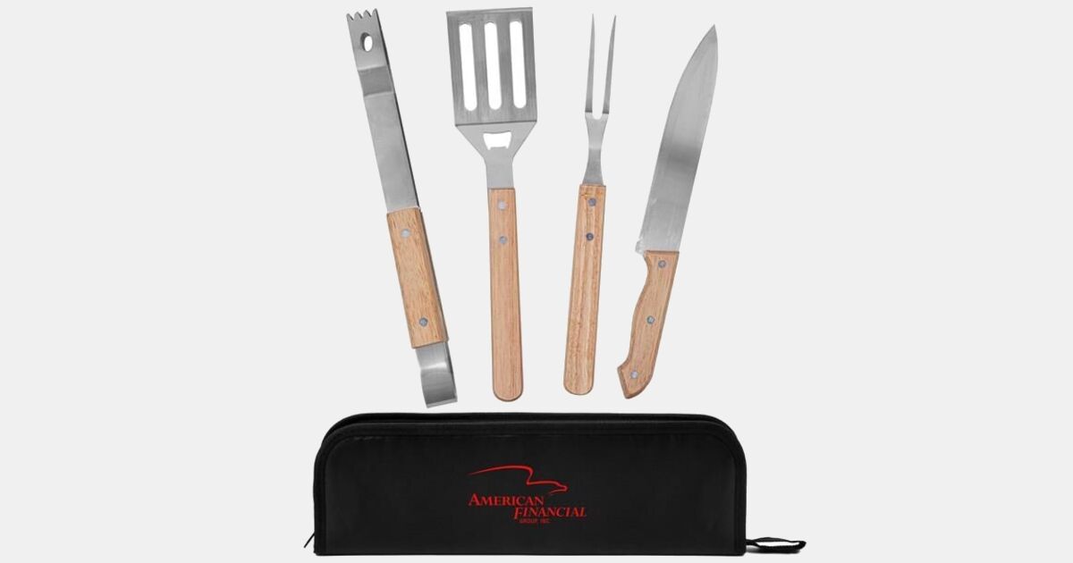 https://imprintlogo.com/images/products/4-piece-bamboo-bbq-grill-set-with-polyester-carry-case-black_32962_FB.jpg